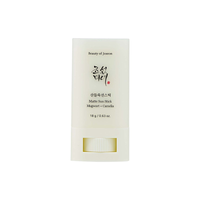 Matte Sun Stick Mugwort + Camelia SPF50+